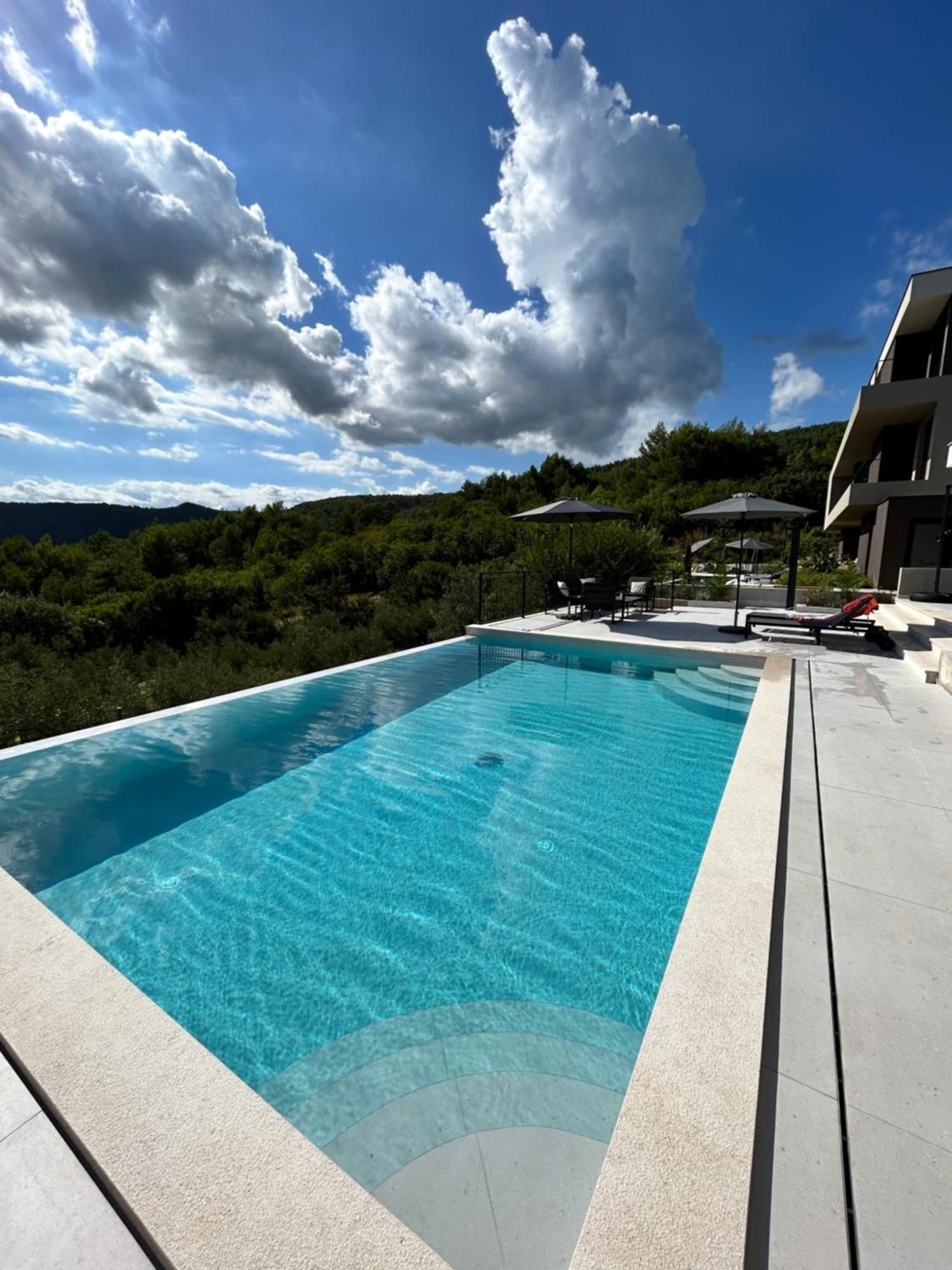 V Residence Apartments Rabac Exteriör bild